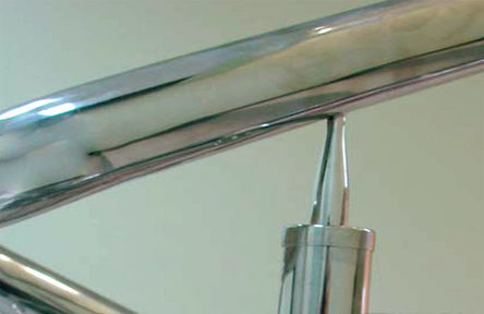 UALCOM-Parapetto railing system