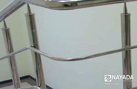 UALCOM-Parapetto railing system