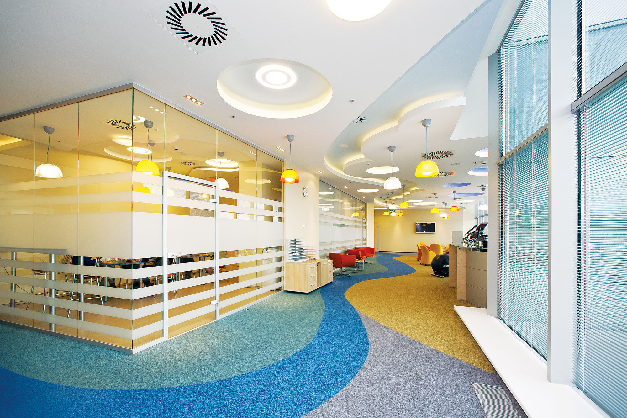 Photo Glass partitions UALCOM-Crystal