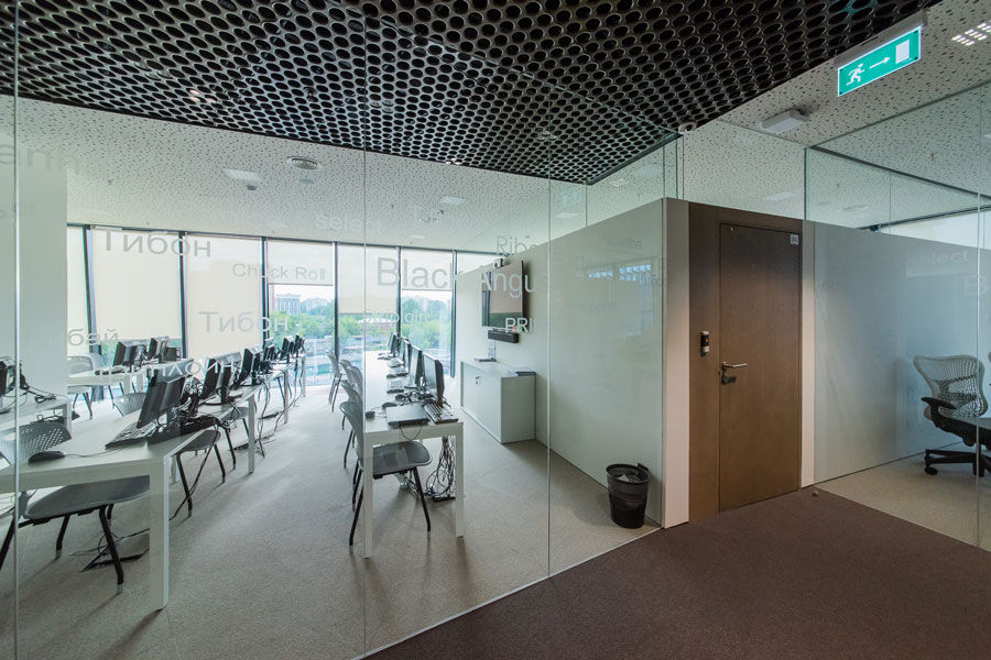 Photo Glass partitions UALCOM-Crystal