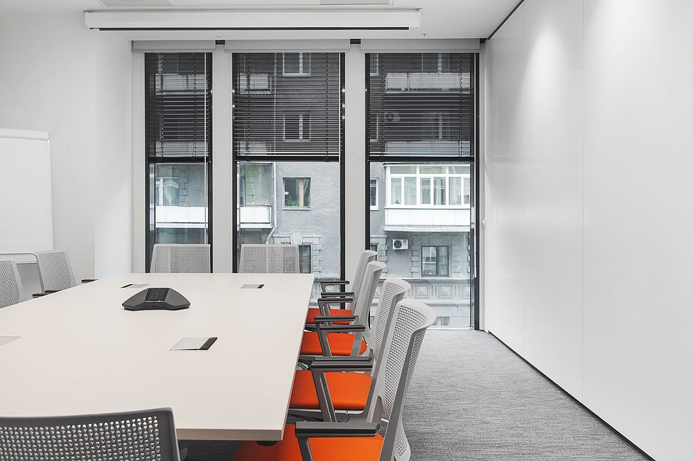 Photo Deaf sliding partitions UALCOM Hufcor