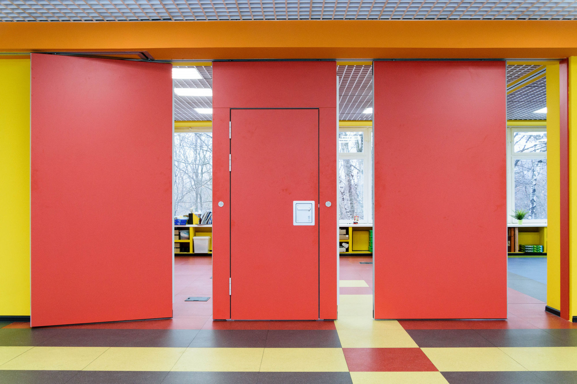 Photo Deaf sliding partitions UALCOM Hufcor