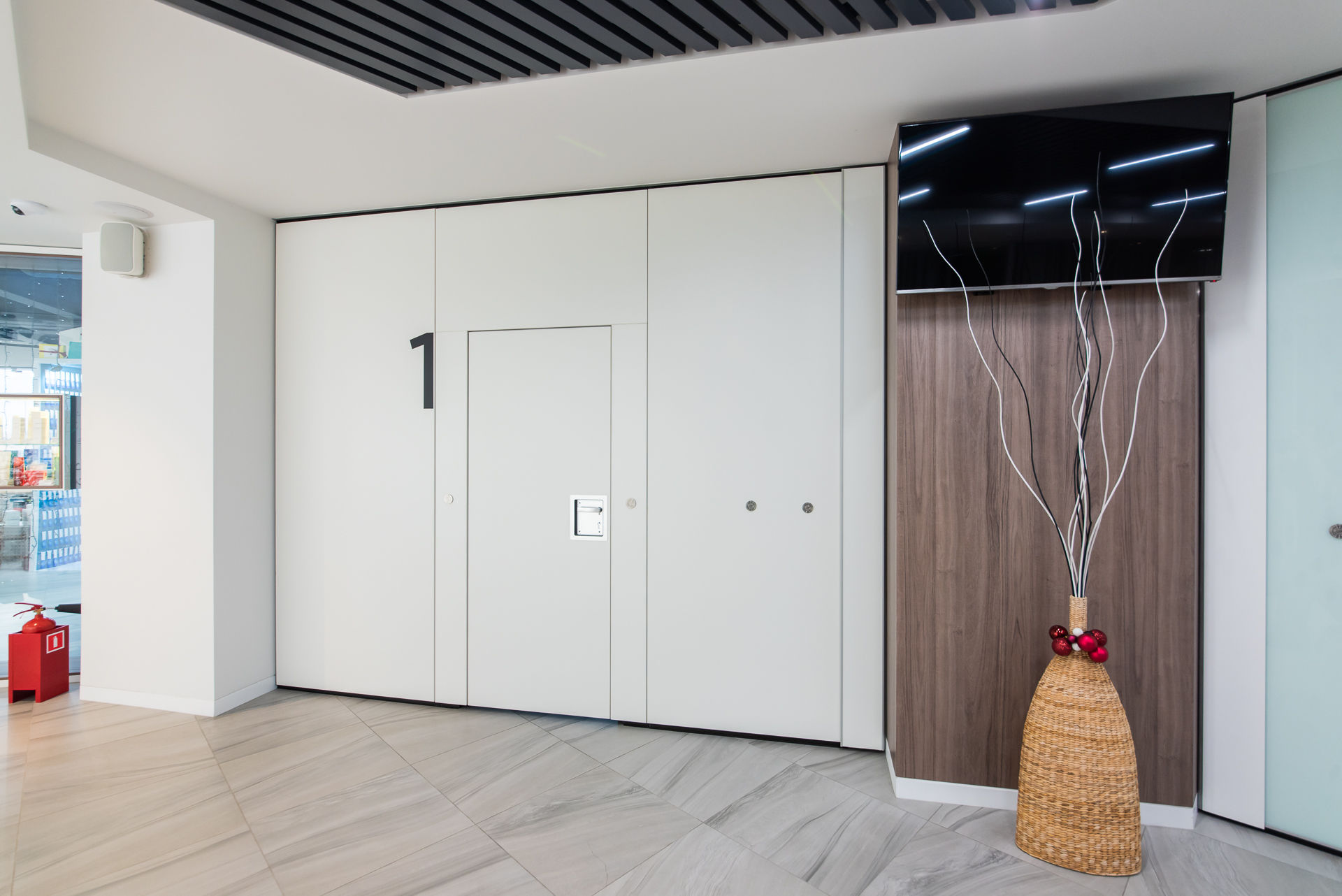 Photo Deaf sliding partitions UALCOM Hufcor