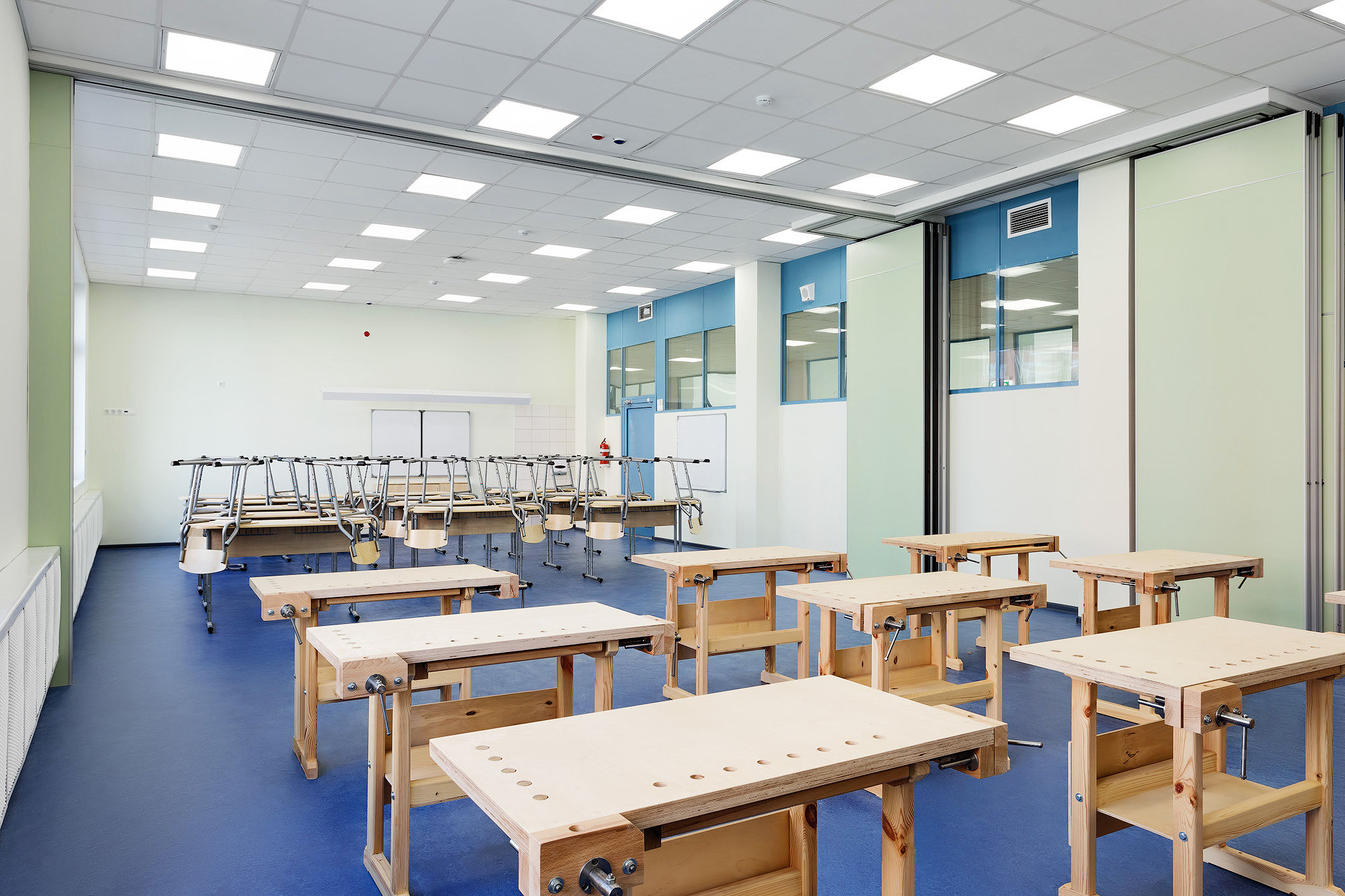 Photo Deaf sliding partitions UALCOM Hufcor