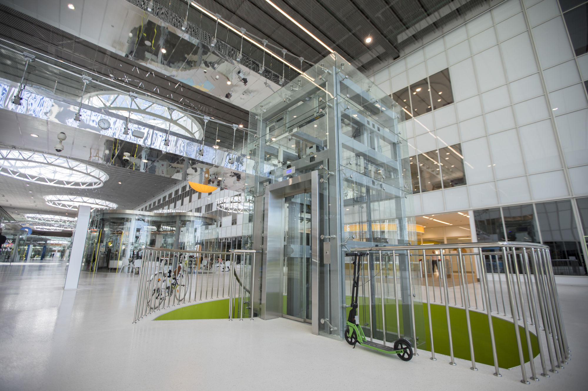 Photo UALCOM-Parapetto Railing System