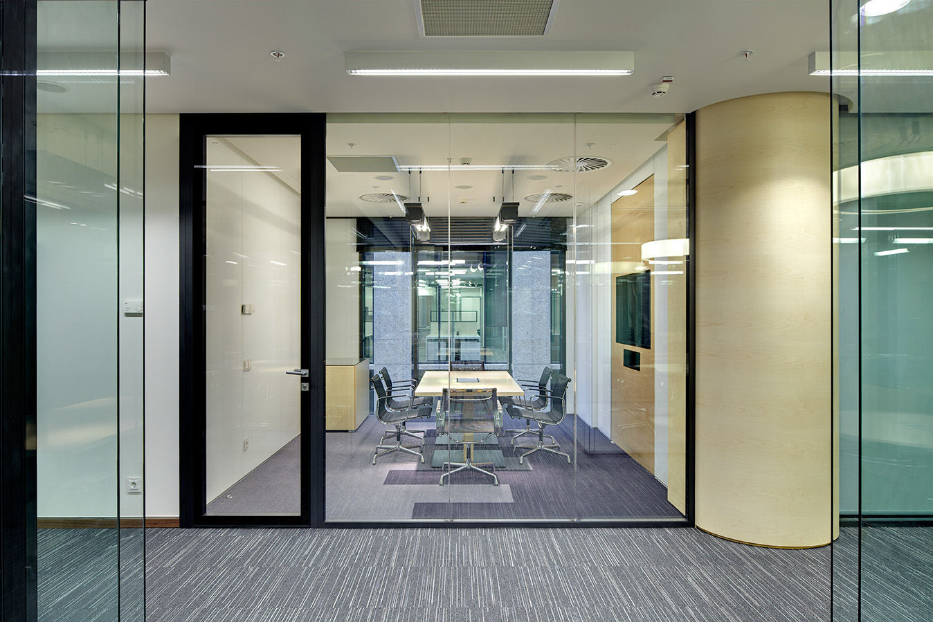 Photo Soundproof doors UALCOM-Magic