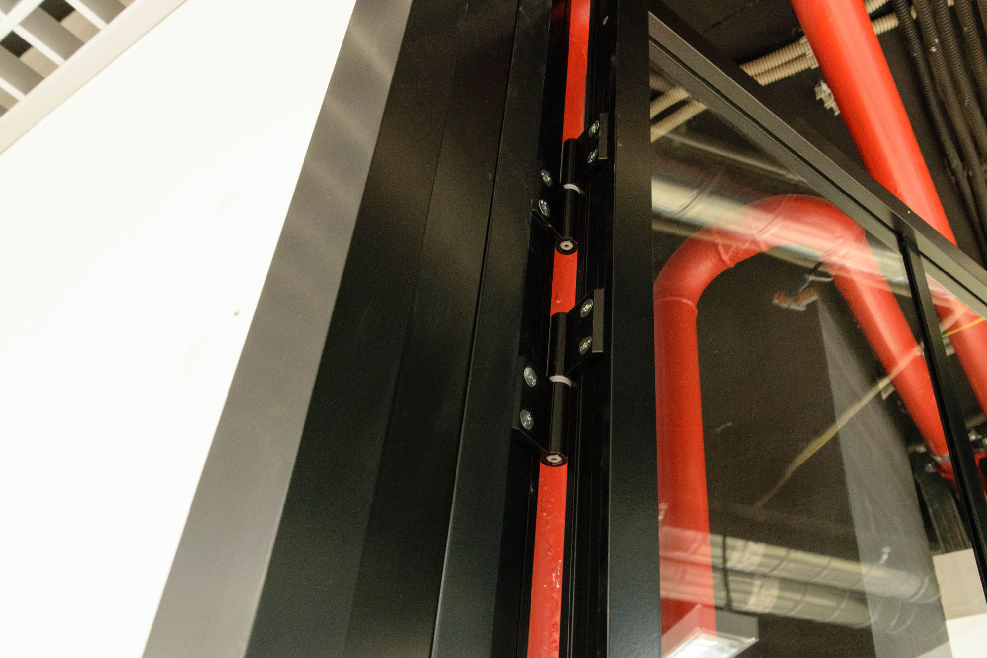 Photo Doors UALCOM-Quadro