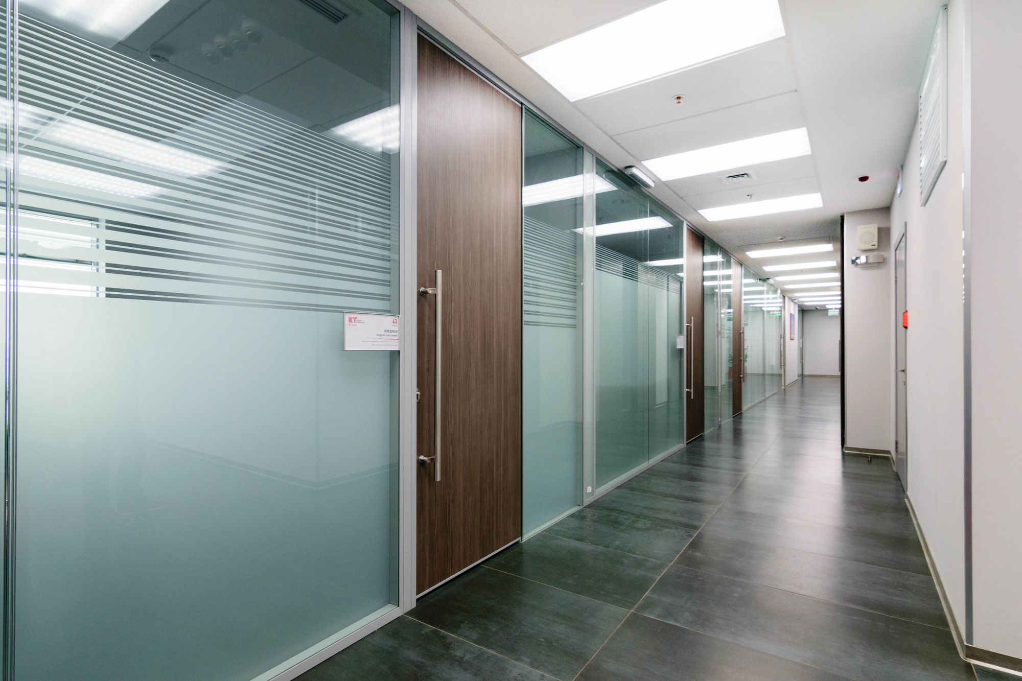 Photo Doors made of glass and chipboard UALCOM-Vitero