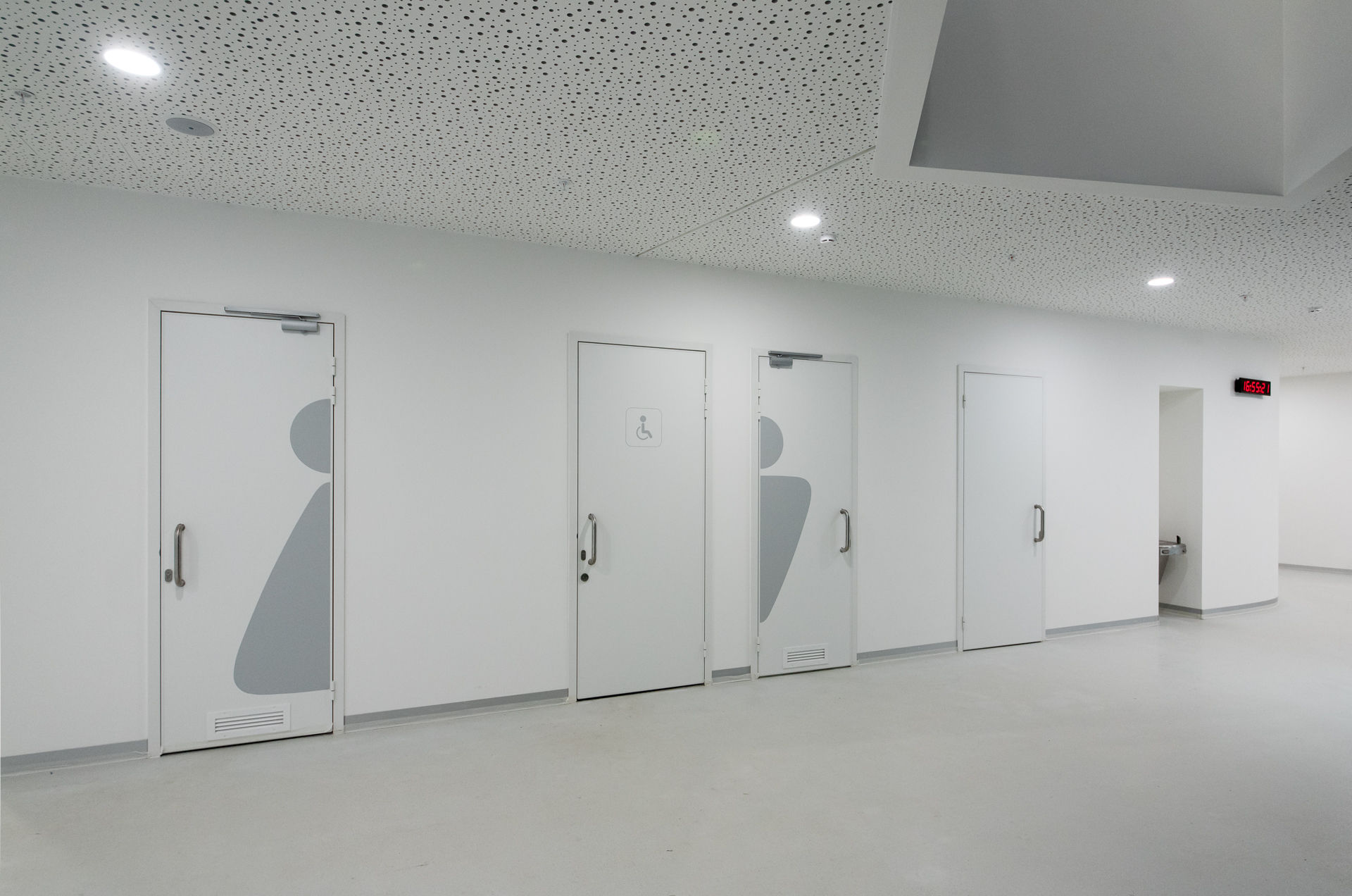 Photo Doors made of glass and chipboard UALCOM-Vitero