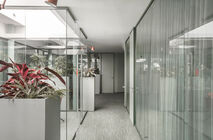 Incredibly stylish work was carried out by UALCOM together with the Architectural Studio of Roman and Dmitri Selukiv.