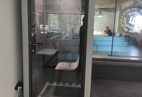 The company UAlcom completed a project to install acoustic booths.