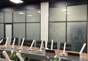 Dealers of the UALCOM company successfully implemented a modern project using smart glass with variable transparency.