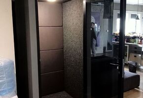 Ualkom company closely monitors trends in the development of functionality and design of office premises.