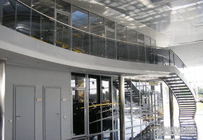 UALCOM-Standart in project Stolichnoye av. Car centre