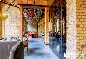 UALCOM-Crystal in project Restaurant BAO