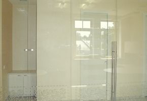 UALCOM-Crystal in project Da-Da Design Studio