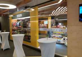 UALCOM-Crystal in project Blockbuster - entertainment center, cinema