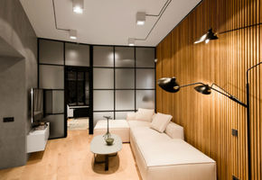 Stationary partitions in project Partitions and doors UALCOM - a popular trend in private interiors