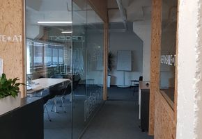 UALCOM-Crystal in project Ofis v stile Loft  Loft style office