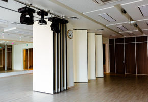 UALCOM Hufcor in project Fabulous world of dance in the studio GolDance.