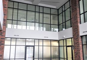 Photo UALCOM in business center  Forum West Side.