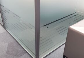 UALCOM-Twin in project UALCOM has completed the creation of a stylish office for the biggest advertising giant GroupM.