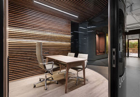 UALCOM-Twin in project UALCOM won the tender to install partitions in the modern office of the company Biosphere.