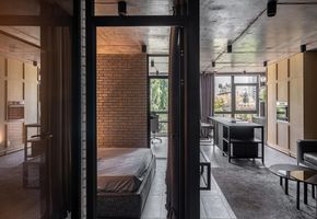 Doors SLIM in project Functionality in a smart apartment.