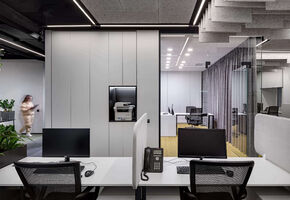 UALCOM-Crystal in project UALCOM company has successfully completed an interesting project for the largest bank in Ukraine - Privat Bank.