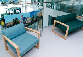 Stationary partitions in project The classic design of the office space for a dealer of world manufacturers of agricultural machinery.