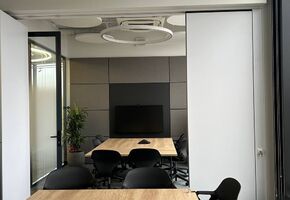 UALCOM Hufcor in project New Coca-Cola office designed to the last detail.
