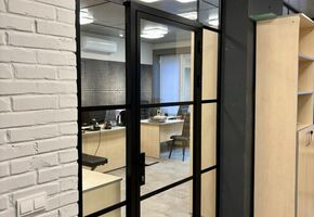 UALCOM-Crystal in project Engineering company office